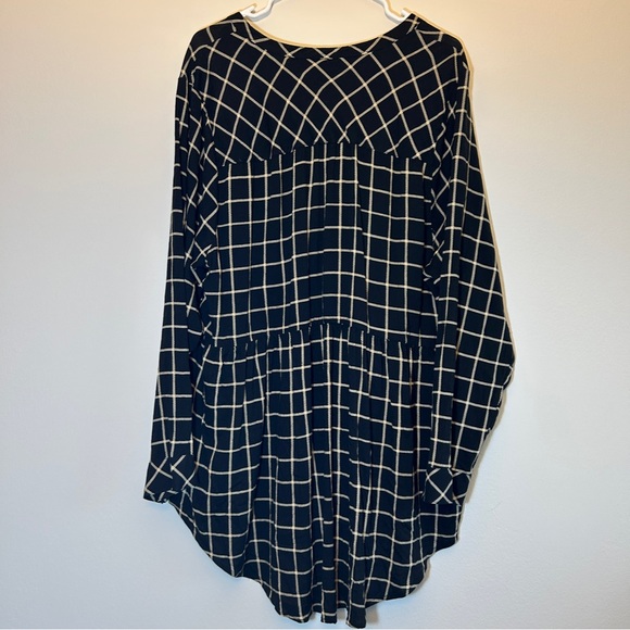 NWT Torrid Emma Babydoll Rayon Slub Lace Trim Tunic Top Size 3 - Picture 3 of 7